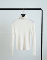White high neck